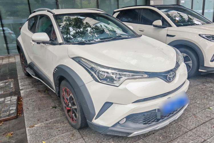 Used Toyota C-HR 2018 2.0L Coolway Leading Edition China V Standard Exterior 5