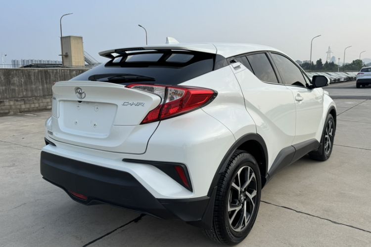 Used Toyota C-HR 2018 2.0L Leading with Sunroof China V Standard Exterior 7