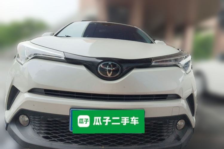 Used Toyota C-HR 2018 2.0L Leading with Sunroof China VI Standard Front
