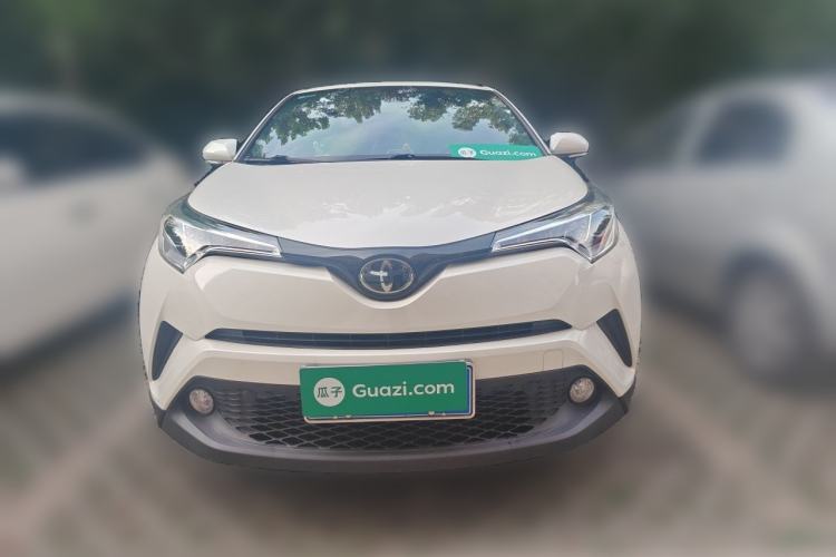 Used Toyota C-HR 2018 2.0L Leading with Sunroof China VI Standard Front
