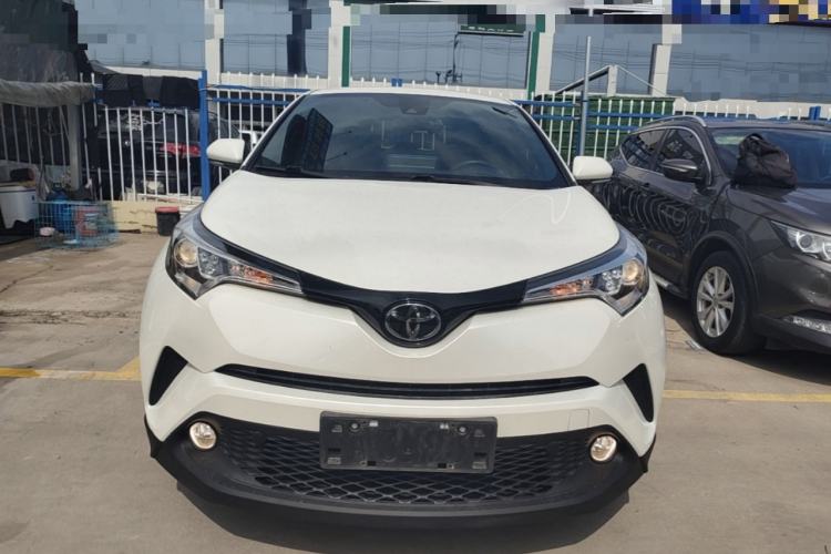 Used Toyota C-HR 2018 2.0L Leading Edition China V-standard Front