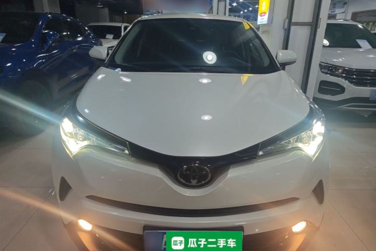 Used Toyota C-HR 2018 2.0L Leading Edition China V-standard Front