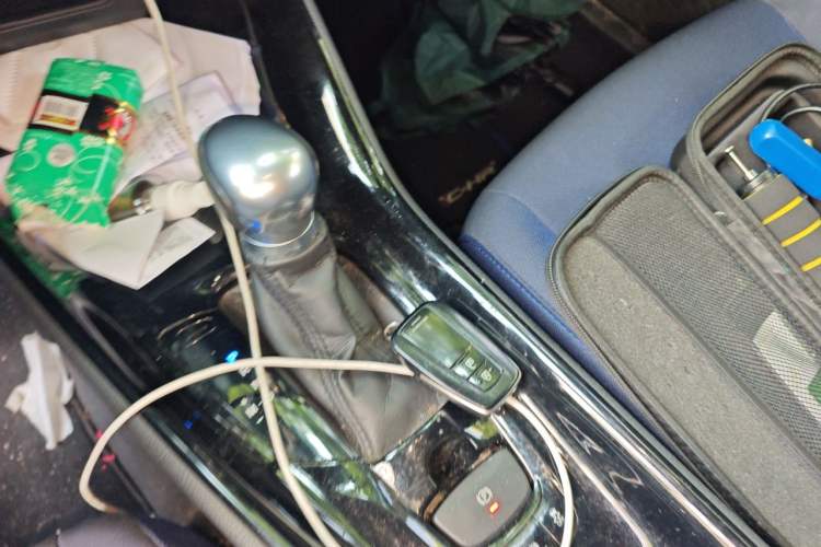 Used Toyota C-HR 2018 2.0L Leading Edition China V-standard Gear Lever