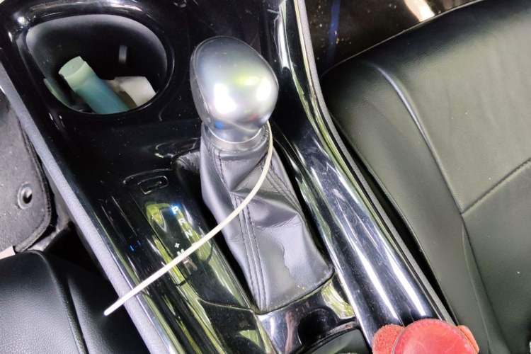 Used Toyota C-HR 2018 2.0L Leading Edition China V-standard Gear Lever