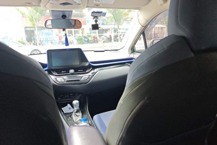Used Toyota C-HR 2018 2.0L CoolRun Leading Edition China VI Headliner