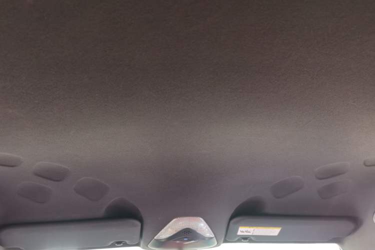 Used Toyota C-HR 2018 2.0L Luxury Edition China V Standard Headliner