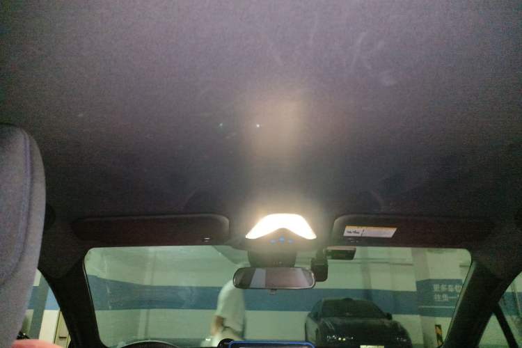 Used Toyota C-HR 2018 2.0L Leading Edition China VI Headliner