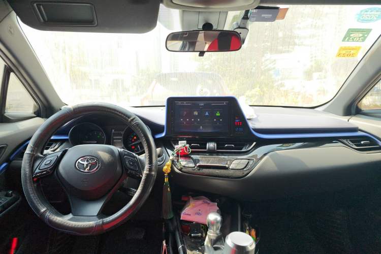Used Toyota C-HR 2018 2.0L Leading Edition China VI Headliner