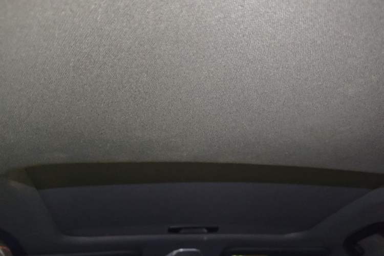Used Toyota C-HR 2018 2.0L Leading with Sunroof China VI Standard Headliner