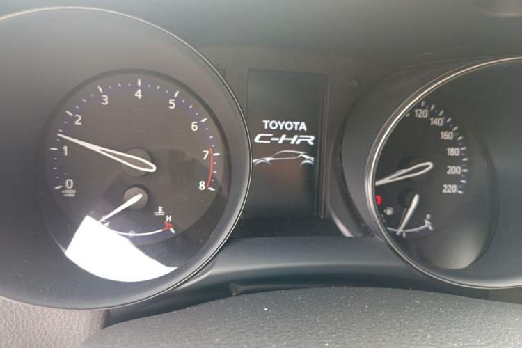 Used Toyota C-HR 2018 2.0L Luxury Sunroof Version China VI Standard Instrument Cluster
