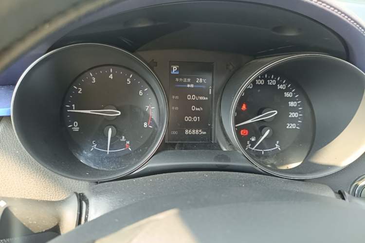 Used Toyota C-HR 2018 2.0L Leading with Sunroof China V Standard Instrument Cluster