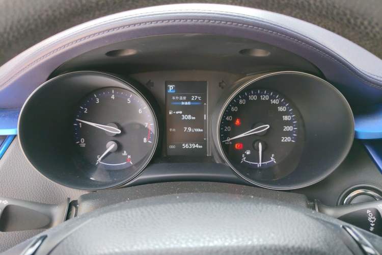 Used Toyota C-HR 2018 2.0L Leading with Sunroof China VI Standard Instrument Cluster