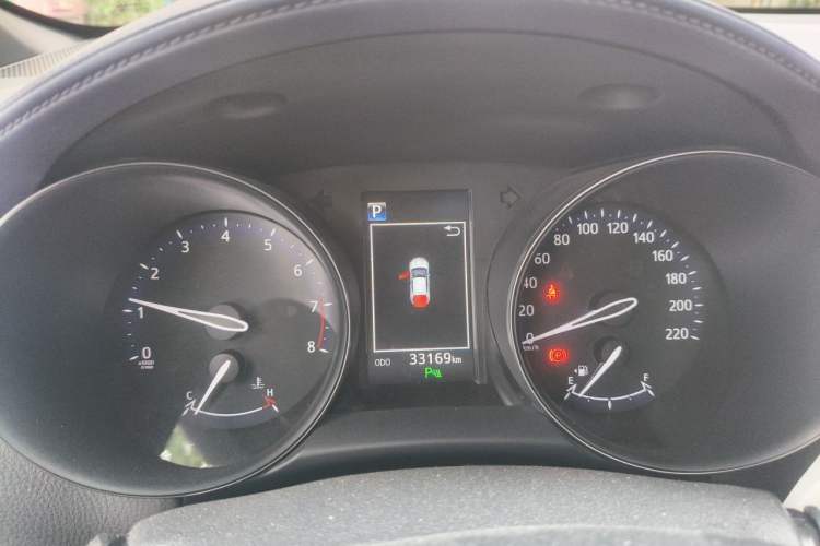 Used Toyota C-HR 2018 2.0L Luxury Sunroof Version China V Emission Standard Instrument Cluster