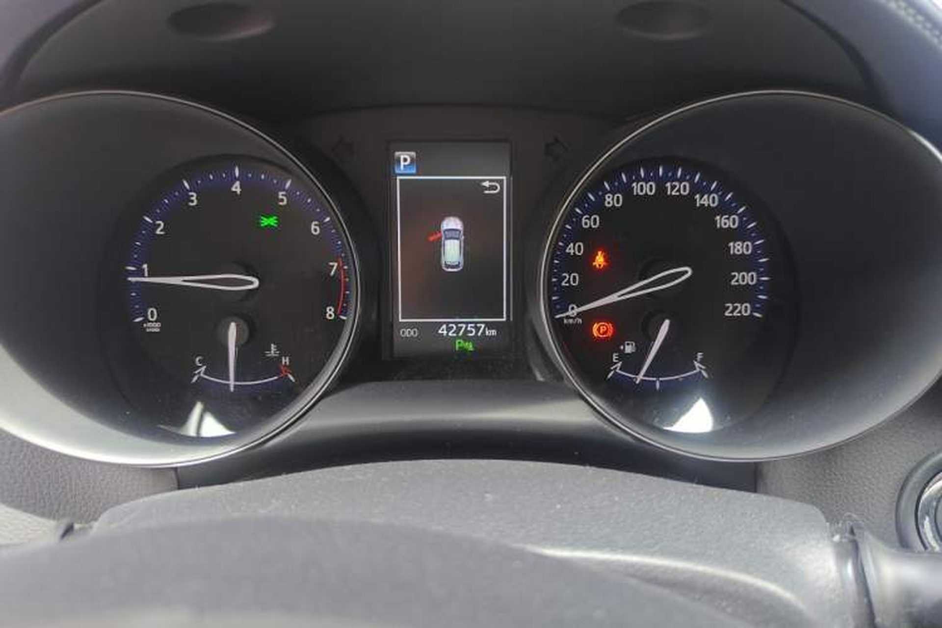 Used Toyota C-HR 2018 2.0L Luxury Sunroof Version China V Emission Standard Instrument Cluster