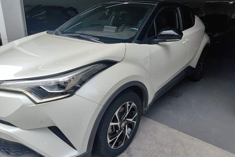 Used Toyota C-HR 2018 2.0L Flagship Version China V Standard Left Front Headlight
