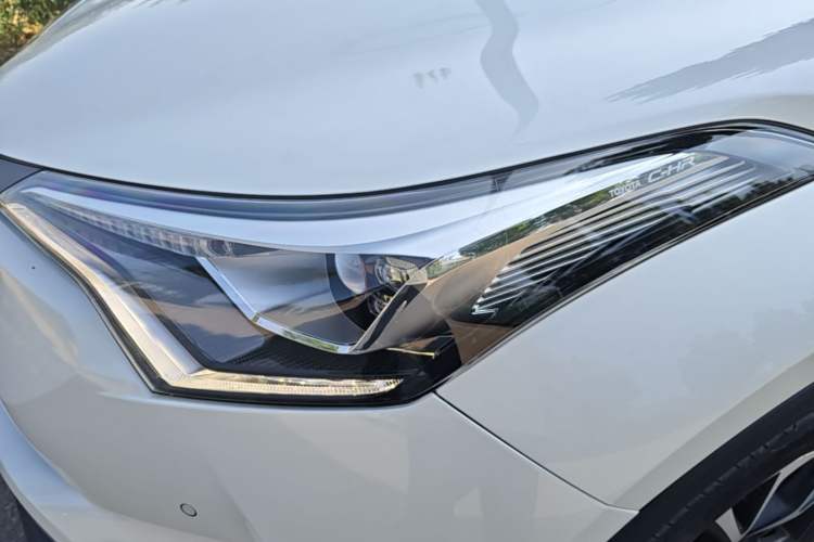 Used Toyota C-HR 2018 2.0L Luxury Edition China V Standard Left Front Headlight