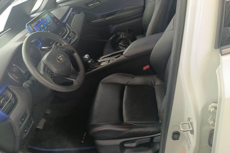 Used Toyota C-HR 2018 2.0L Leading Edition China VI Left Front Seat