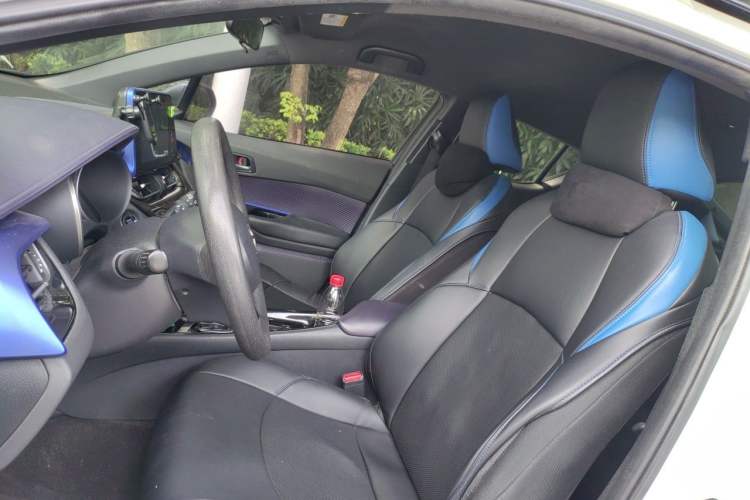 Used Toyota C-HR 2018 2.0L Leading Edition China V-standard Left Front Seat