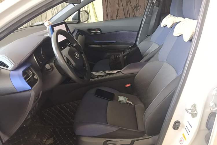 Used Toyota C-HR 2018 2.0L Leading Edition China VI Left Front Seat