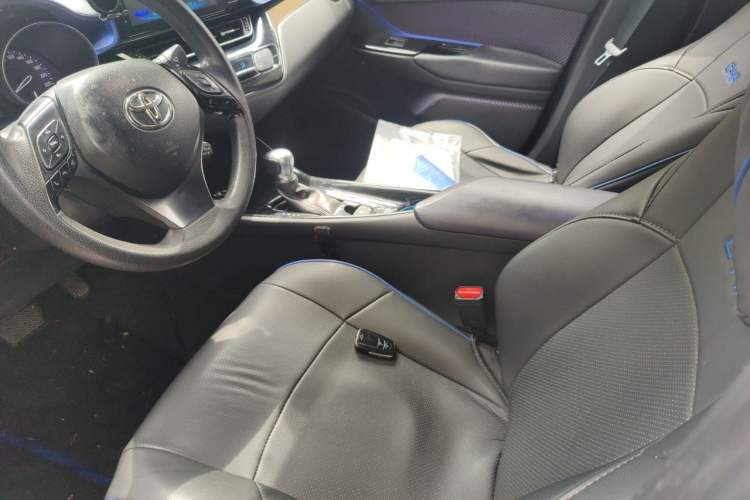 Used Toyota C-HR 2018 2.0L Coolway Leading Edition China V Standard Left Front Seat