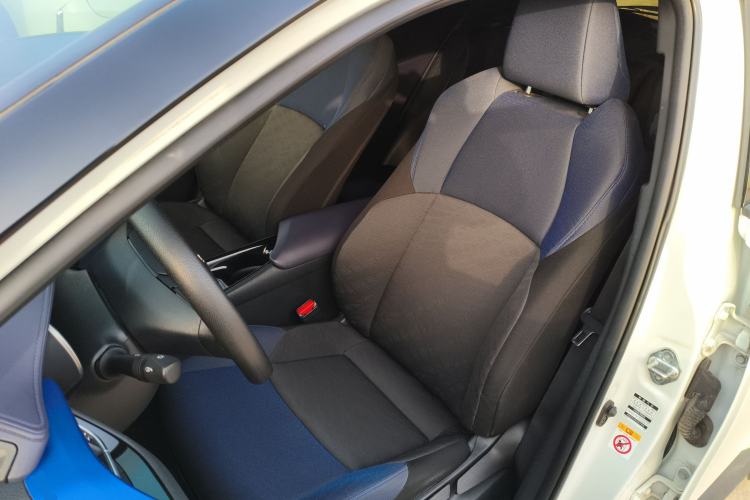 Used Toyota C-HR 2018 2.0L Leading Edition China V-standard Left Front Seat