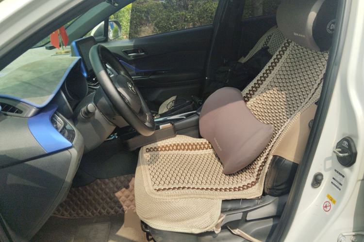 Used Toyota C-HR 2018 2.0L Leading Edition China VI Left Front Seat