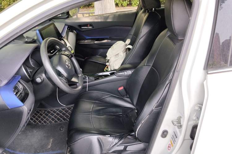 Used Toyota C-HR 2018 2.0L Leading Edition China V-standard Left Front Seat