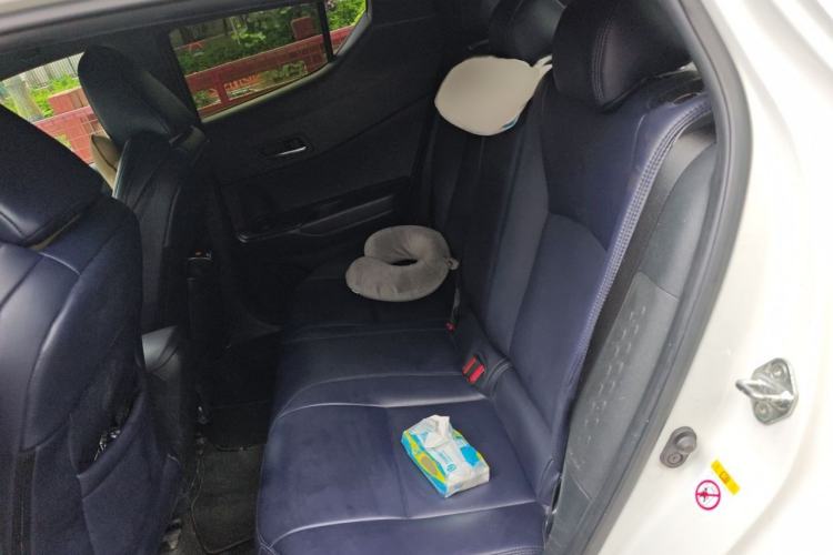 Used Toyota C-HR 2018 2.0L Leading Edition China V-standard Left Rear Seat