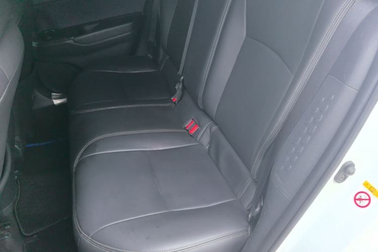 Used Toyota C-HR 2018 2.0L CoolRun Luxury Edition China V Standard Left Rear Seat