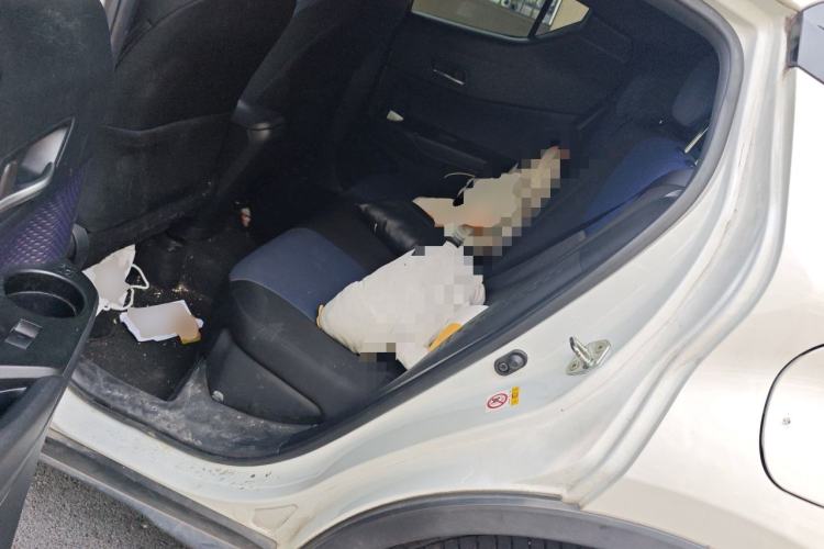 Used Toyota C-HR 2018 2.0L Leading Edition China V-standard Left Rear Seat