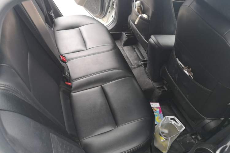 Used Toyota C-HR 2018 2.0L Leading Edition China V-standard Left Rear Seat
