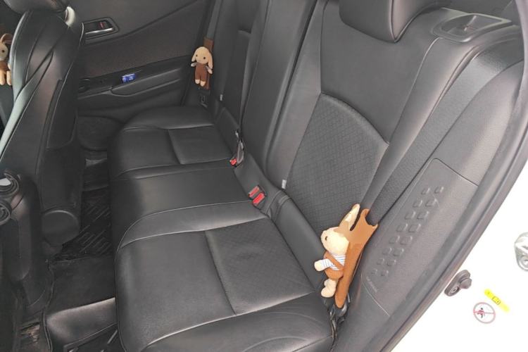 Used Toyota C-HR 2018 2.0L Flagship Version China V Standard Left Rear Seat