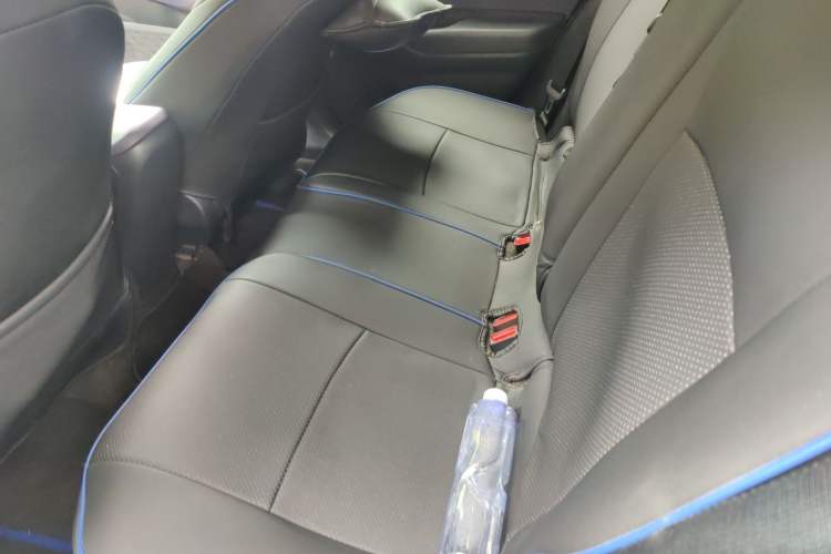 Used Toyota C-HR 2018 2.0L Coolway Leading Edition China V Standard Left Rear Seat