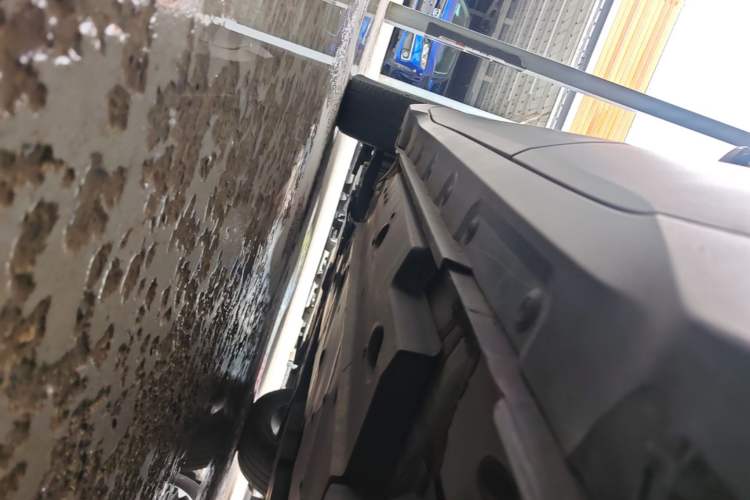 Used Toyota C-HR 2018 2.0L Luxury Edition China V Standard Left Side Sill