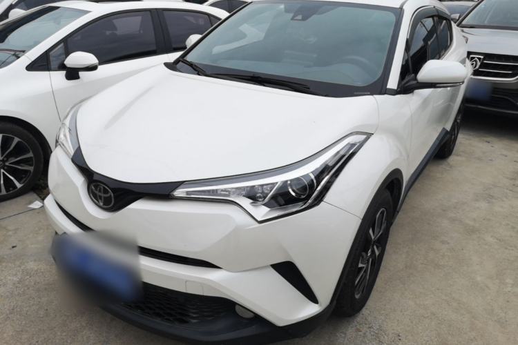 Used Toyota C-HR 2018 2.0L Leading Edition China V-standard Guazi used car, China used car export, Used car for sale, Used  cars, Cheapest cars for sale