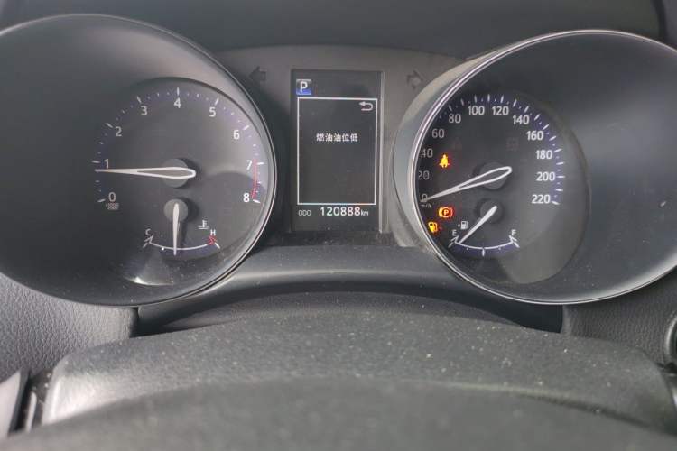 Used Toyota C-HR 2018 2.0L Leading Edition China V-standard Odometer Close Up