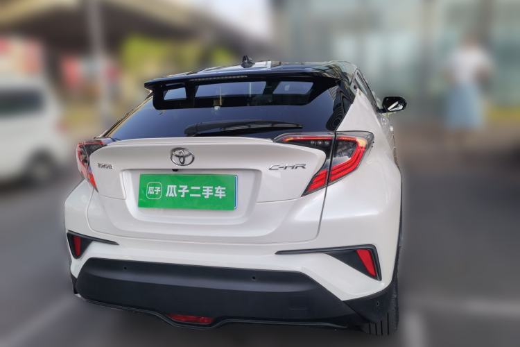 Used Toyota C-HR 2018 2.0L Luxury Edition China V Standard Rear