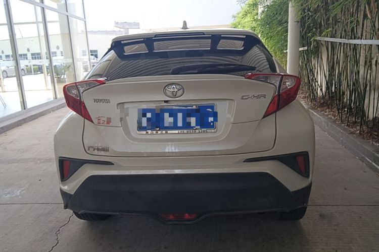 Used Toyota C-HR 2018 2.0L Leading Edition China VI Rear