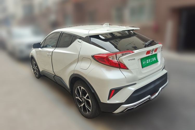 Used Toyota C-HR 2018 2.0L Leading with Sunroof China VI Standard Rear Left 45 Deg