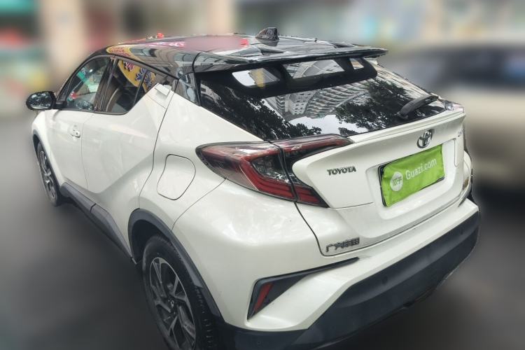 Used Toyota C-HR 2018 2.0L Luxury Sunroof Version China V Emission Standard Rear Left 45 Deg