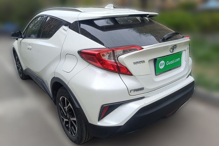Used Toyota C-HR 2018 2.0L Leading with Sunroof China V Standard Rear Left 45 Deg