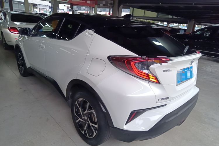 Used Toyota C-HR 2018 2.0L Flagship Version China V Standard Rear Left 45 Deg