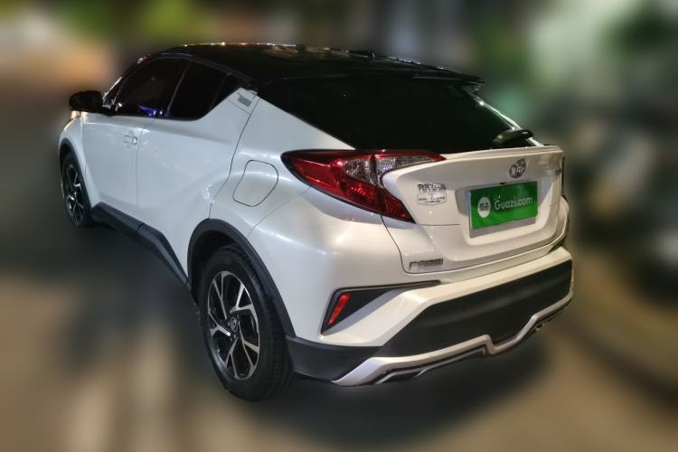 Used Toyota C-HR 2018 2.0L Leading with Sunroof China V Standard Rear Left 45 Deg