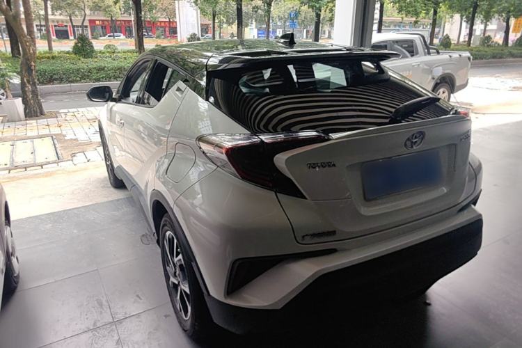 Used Toyota C-HR 2018 2.0L Flagship Version China V Standard Rear Left 45 Deg