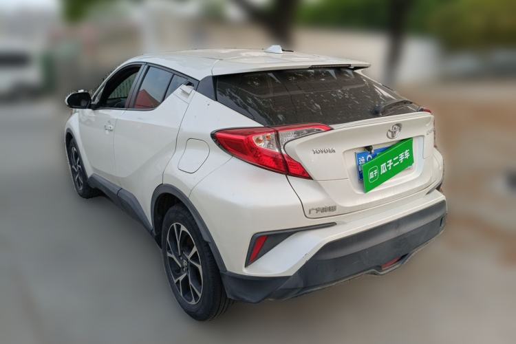 Used Toyota C-HR 2018 2.0L Leading with Sunroof China V Standard Rear Left 45 Deg