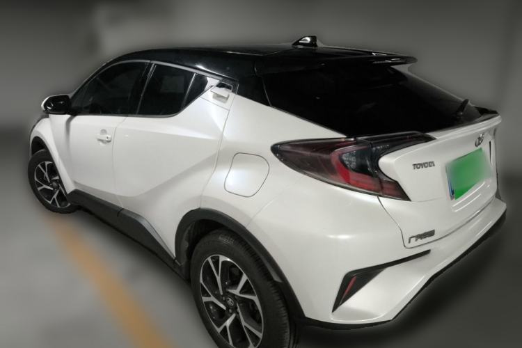 Used Toyota C-HR 2018 2.0L Luxury Sunroof Version China VI Standard Rear Left 45 Deg