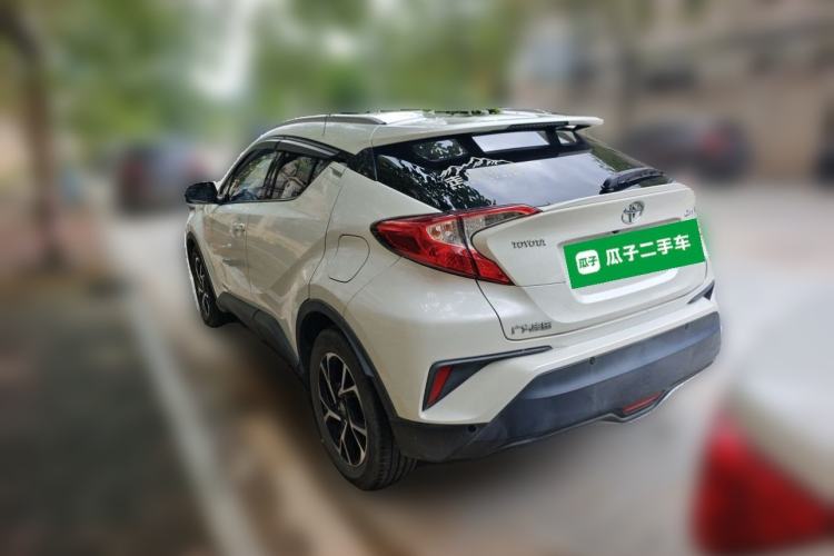 Used Toyota C-HR 2018 2.0L Leading with Sunroof China VI Standard Rear Left 45 Deg
