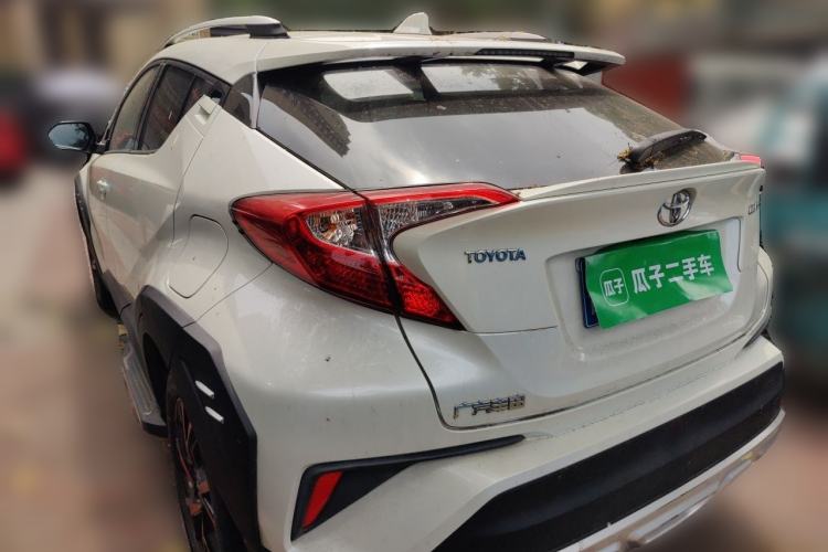 Used Toyota C-HR 2018 2.0L Coolway Leading Edition China V Standard Rear Left 45 Deg