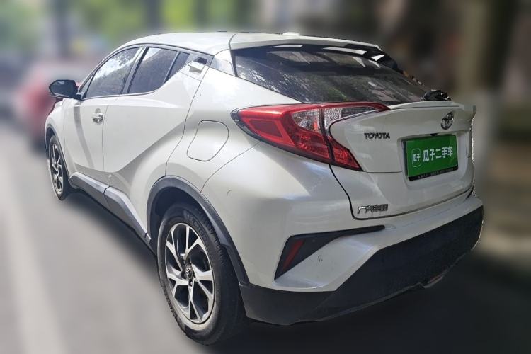 Used Toyota C-HR 2018 2.0L Leading with Sunroof China VI Standard Rear Left 45 Deg
