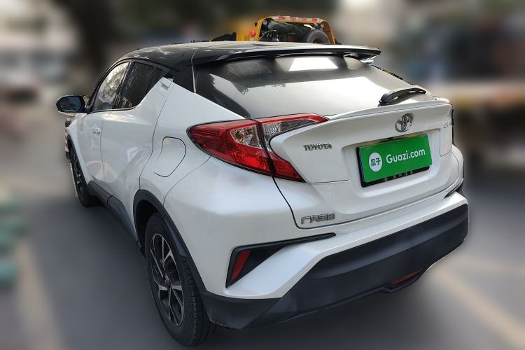Used Toyota C-HR 2018 2.0L Leading with Sunroof China V Standard Rear Left 45 Deg